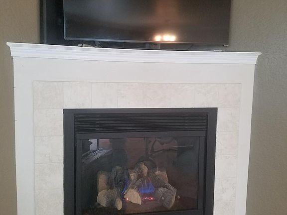 4th image of 1299 Clearsprings Dr