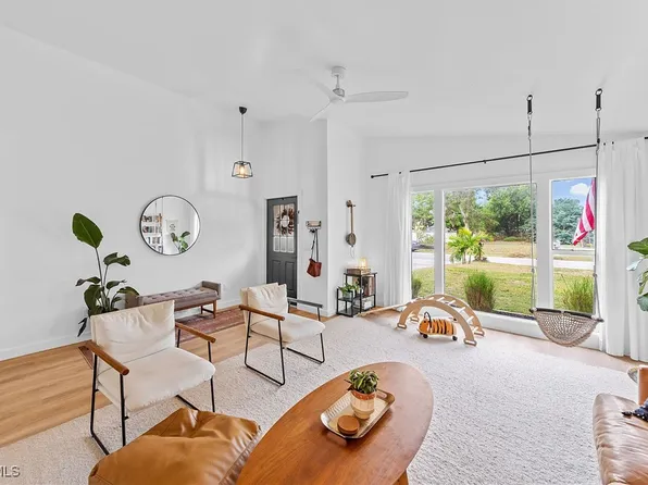 7612 Carrier Rd, Fort Myers, FL 33967