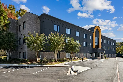 The Tucker Luxury Apartments Photo 1 The Tucker Luxury Apartments Photo 1