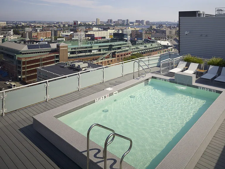 1330 Boylston — Photo 17