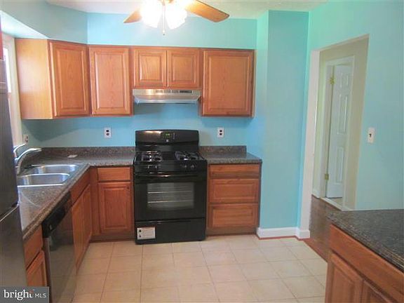 4th image of 3923 Forge Dr
