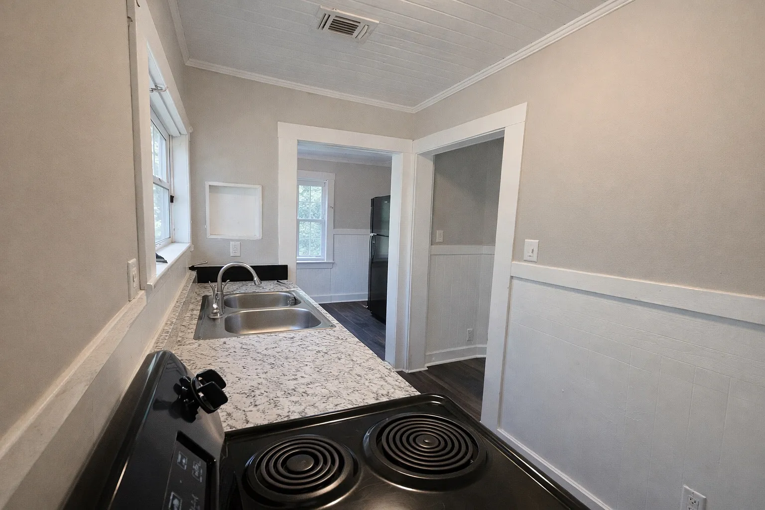 2 bed, 750 sqft, $1,195 — Photo 4