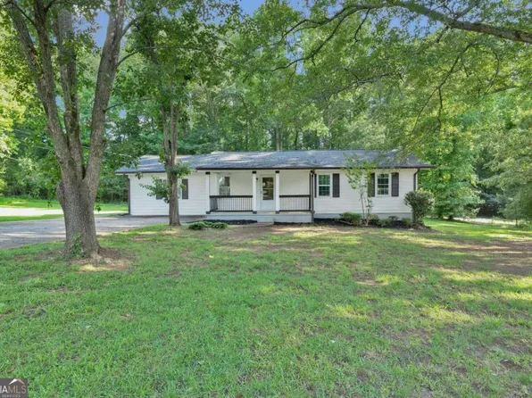 75 Hunters Ln, Powder Springs, GA 30127