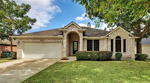 2700 Dunes Dr Photo 1