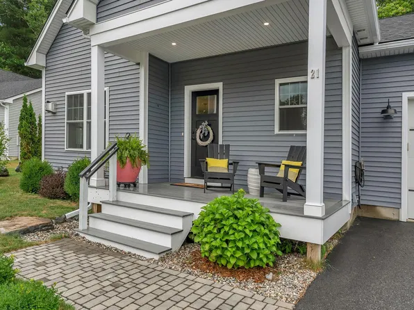 21 Youngs Lane #7, Freeport, ME 04032