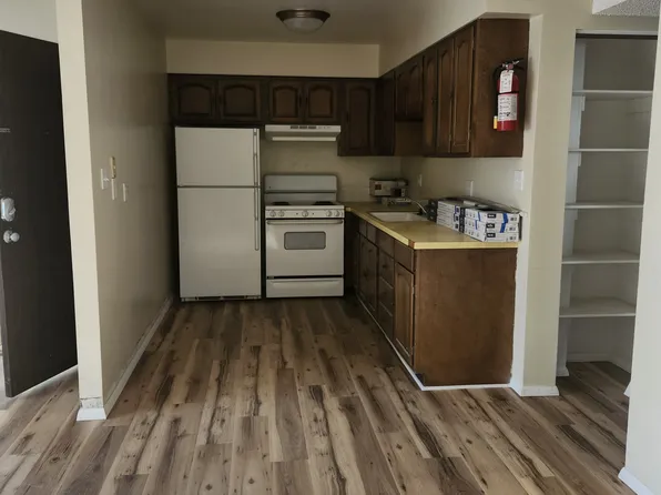 815 E Ivinson Ave APT 4, Laramie, WY 82070