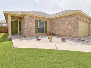 510 Carol Dr, Hutto, TX 78634