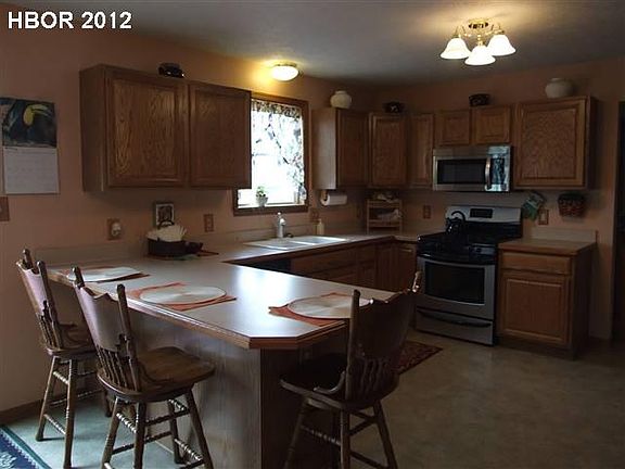 4th image of 1417 Fairway Dr