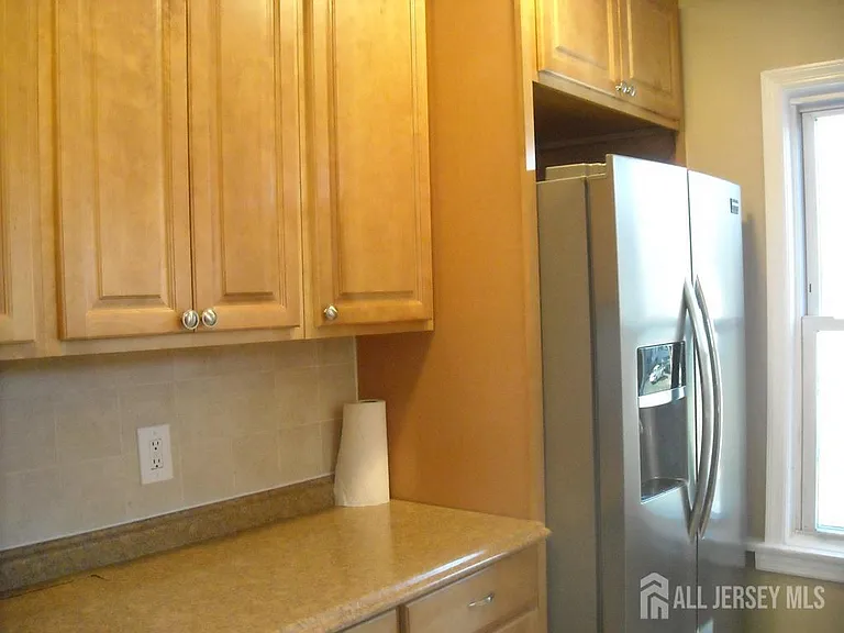 301 Penfield Pl #301 — Photo 2