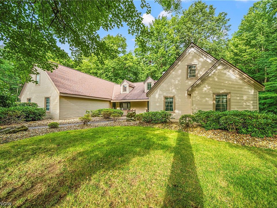 1st image of 10379 Sawmill Dr