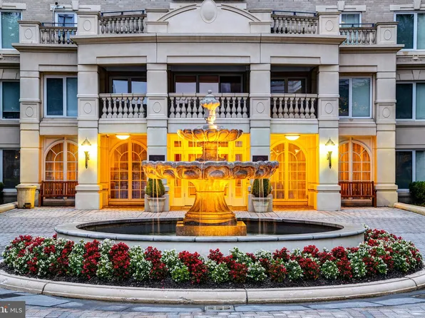 5 Park Pl APT 626, Annapolis, MD 21401