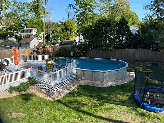 5th image of 311 Lynn Ave
