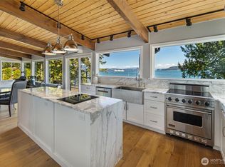 162 Sea Ranch Rd, Lopez Island, WA 98261