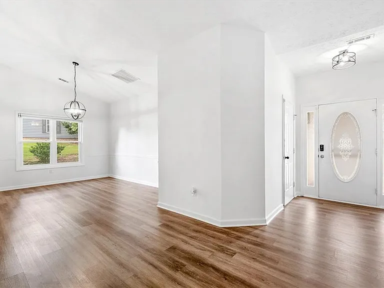 1525 Keystone Dr — Photo 8