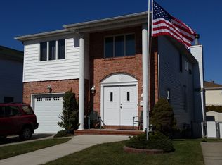 47 Memphis Ave, Staten Island, NY 10312