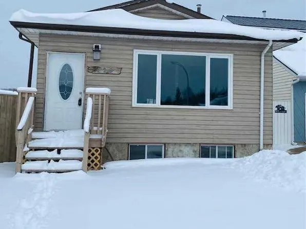 428 Boutin Ave, Hinton, AB T7V 1A2