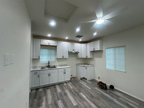 2nd image of 10312 Hunt Ave #B