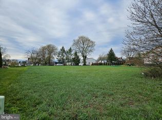 2 Maranatha Dr, Saint Thomas, PA