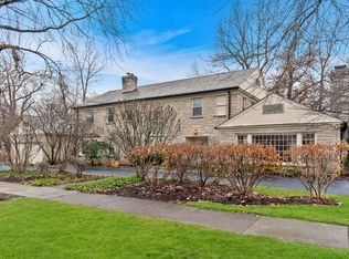 210 South Ave, Glencoe, IL 60022