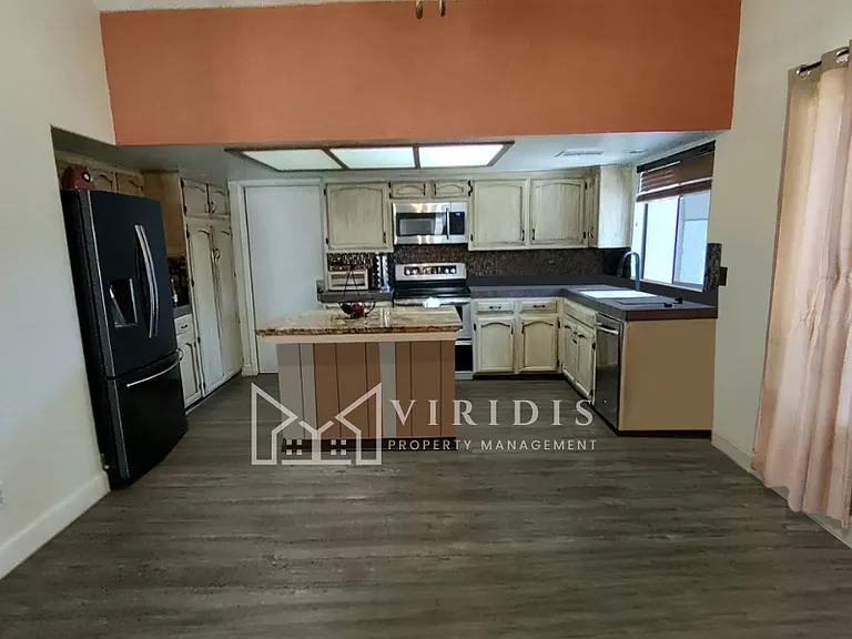 13408 Warrenton Ave — Photo 4
