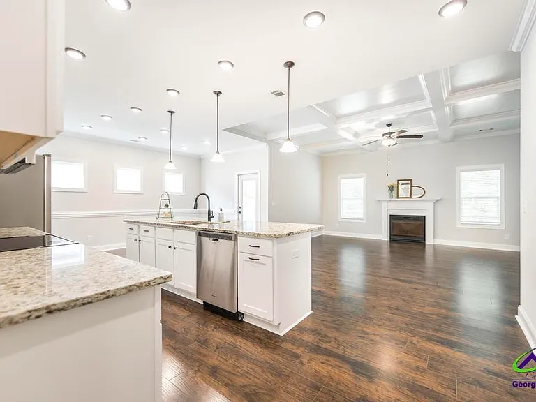 605 Adirondac Way — Photo 12