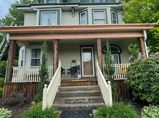 517 N 10th St, Cambridge, OH 43725