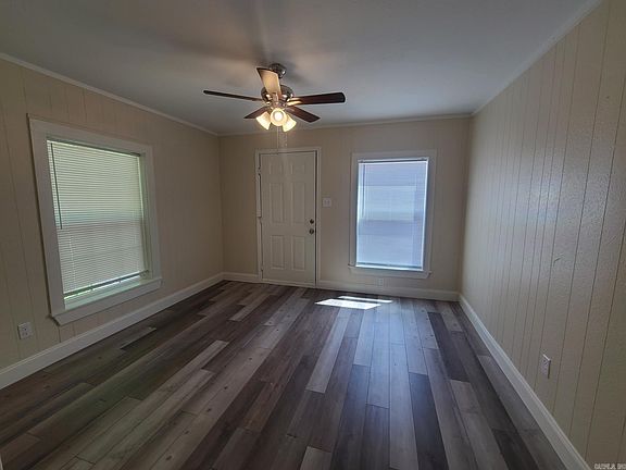 4th image of 303-305 Short St