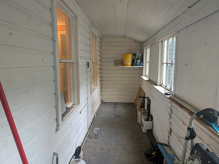 48 Clover St — Photo 11