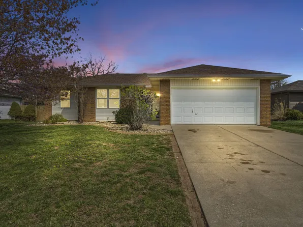 306 Barnard Avenue, Rogersville, MO 65742