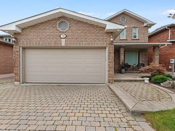 38 Spring Town Rd, Vaughan, ON L4L 8G2