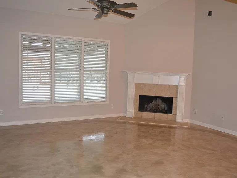 10486 Juneau Way — Photo 6