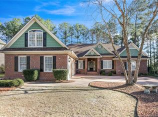 150 Barons Run E, Spring Lake, NC 28390