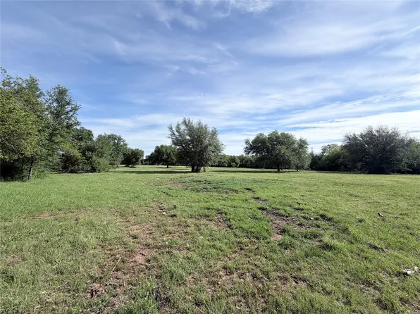 7 Lakewood Dr, Whitney, TX 76692