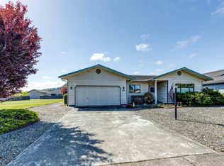 921 E Spruce St, Sequim, WA 98382