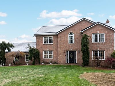 223 Balsinger Rd, Uniontown, PA, 15401