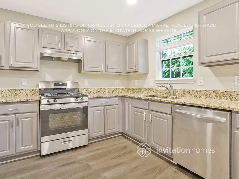 3831 Jackson Shoals Dr — Photo 8