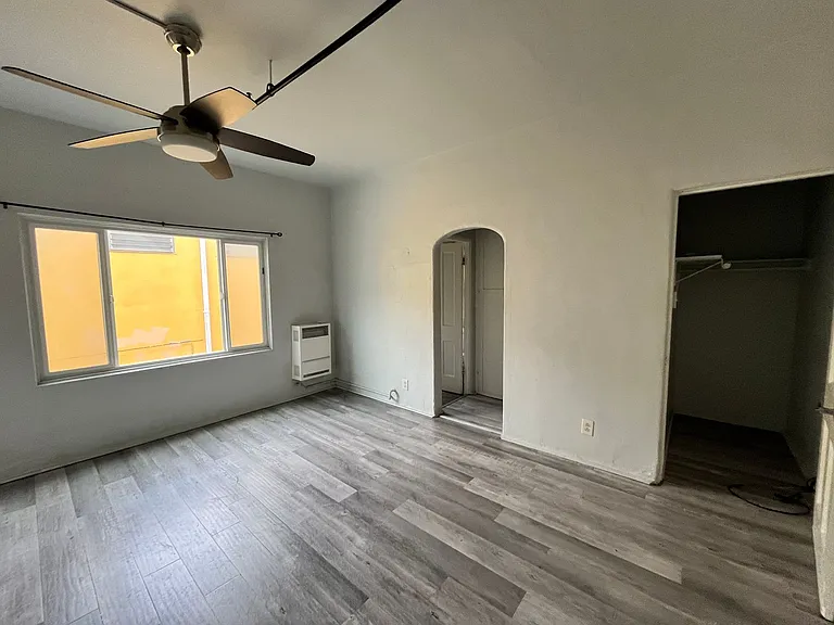 170 S Mountain View Ave. — Photo 18