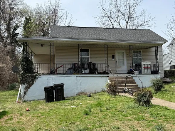 1615 Glenn St, Danville, VA 24540