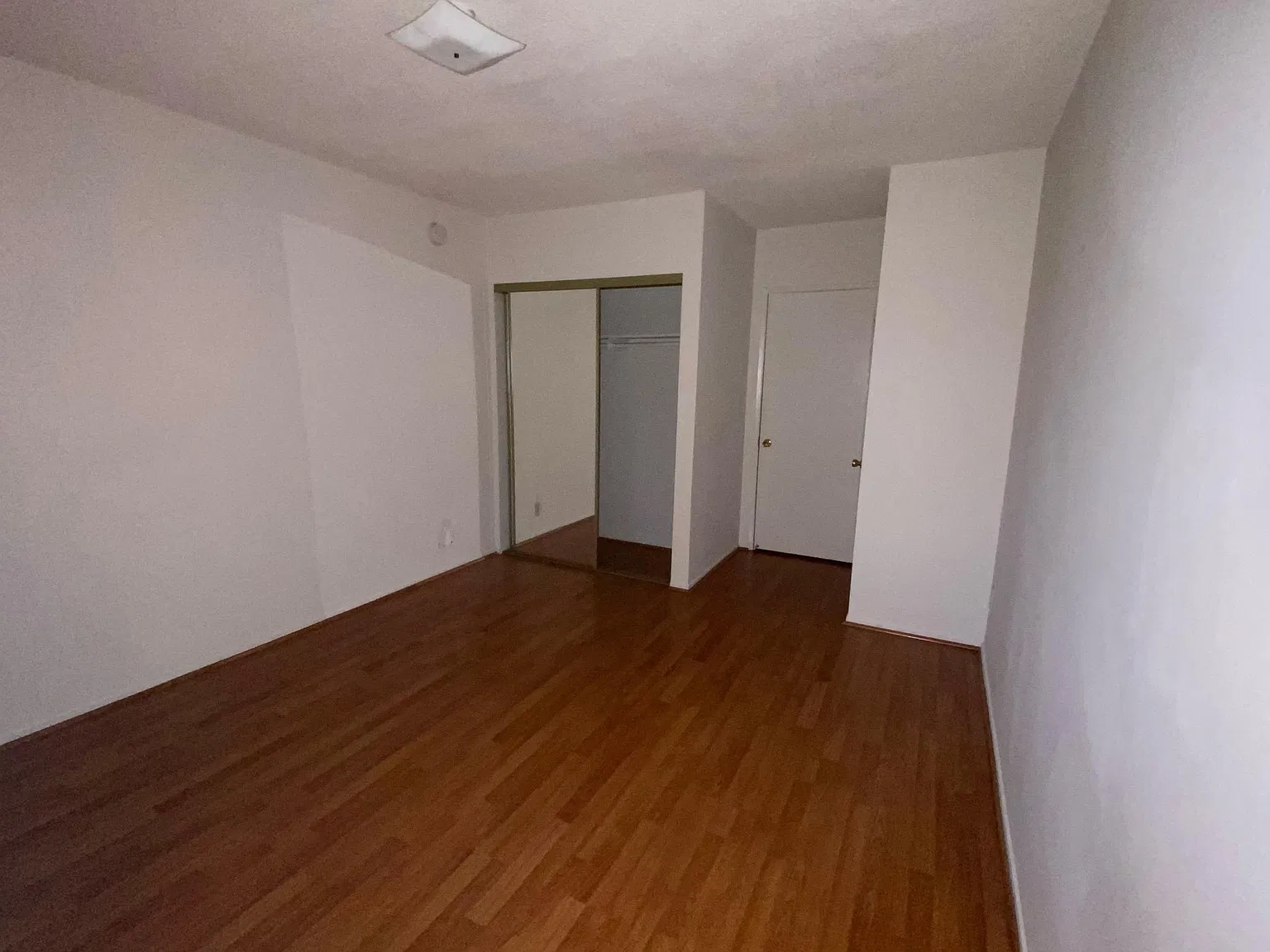 248 S Occidental Blvd — Photo 3