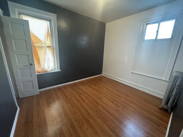 176-01 93rd Avenue image 20 of 22