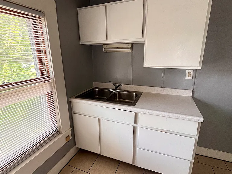 921 Crescent Ave #1/2 — Photo 10