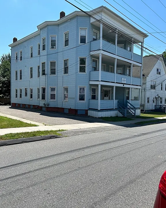 80 Cochran St #3L