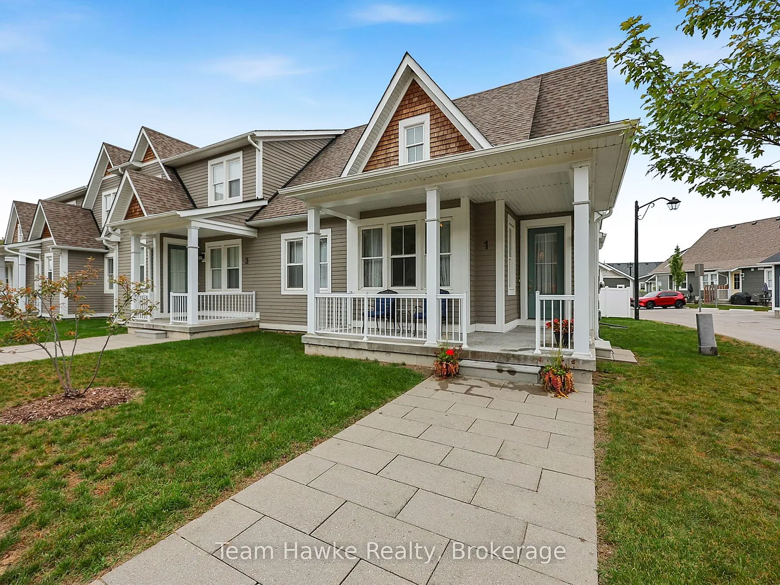 5 bed, $2,950 — Photo 4