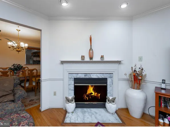 8741 Birkenhead Ct, Laurel, MD 20723