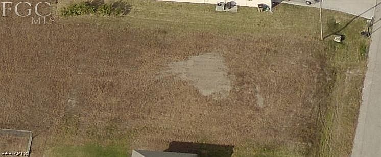 1st image of 2310 SW 27th Terrace Cpe