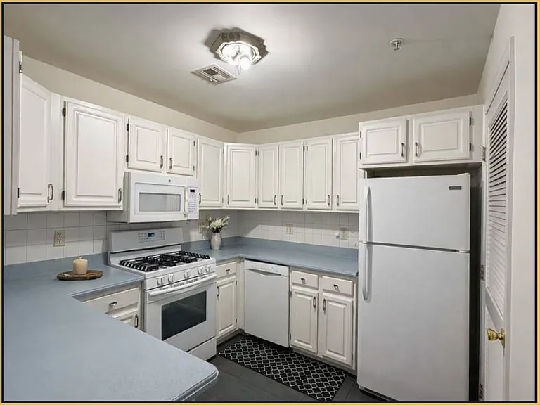 84 Union St #C2 — Photo 5