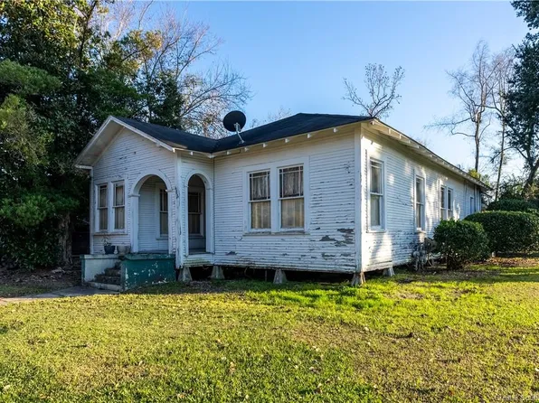 403 2nd St, Dequincy, LA 70633