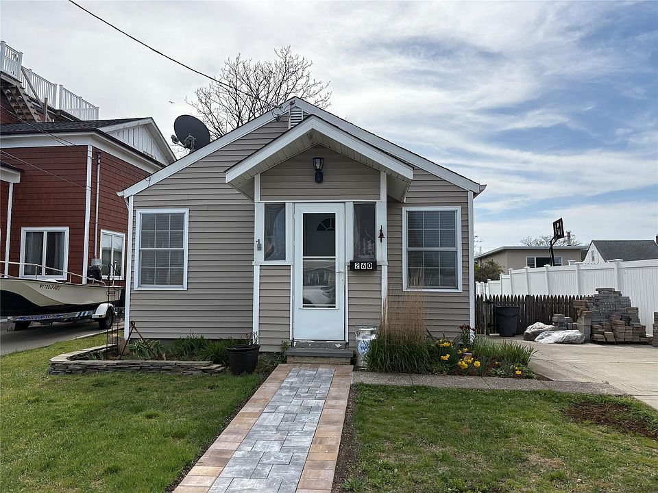 1st image of 260 East Drive