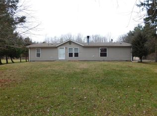 4218 Pier Rd, Benton Harbor, MI 49022