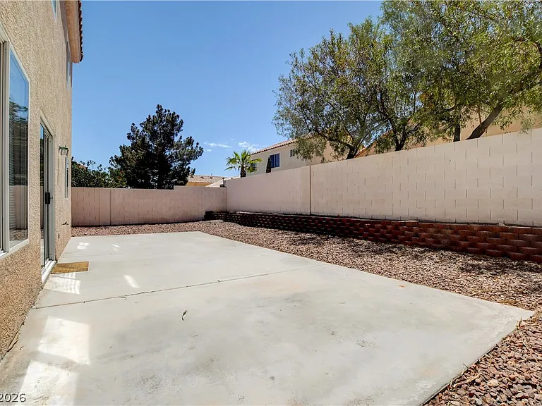 9317 Mountain Cliffs Ave — Photo 40